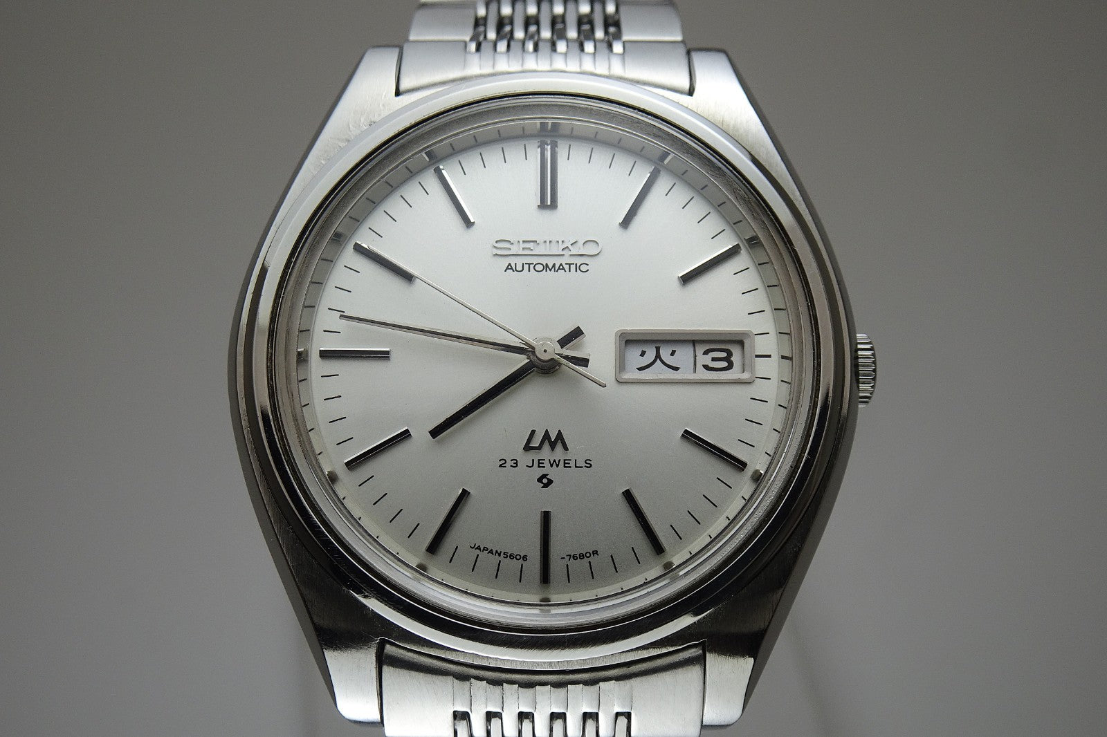 Serviced Vintage 1974 JAPAN SEIKO LORD MATIC WEEKDATER 5606-7072 23J Automatic.