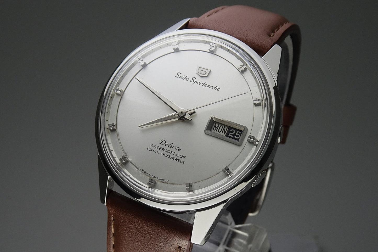 Vintage 1965 JAPAN SEIKO SPORTSMATIC5 DX 7606-7982 23Jewels Automatic.