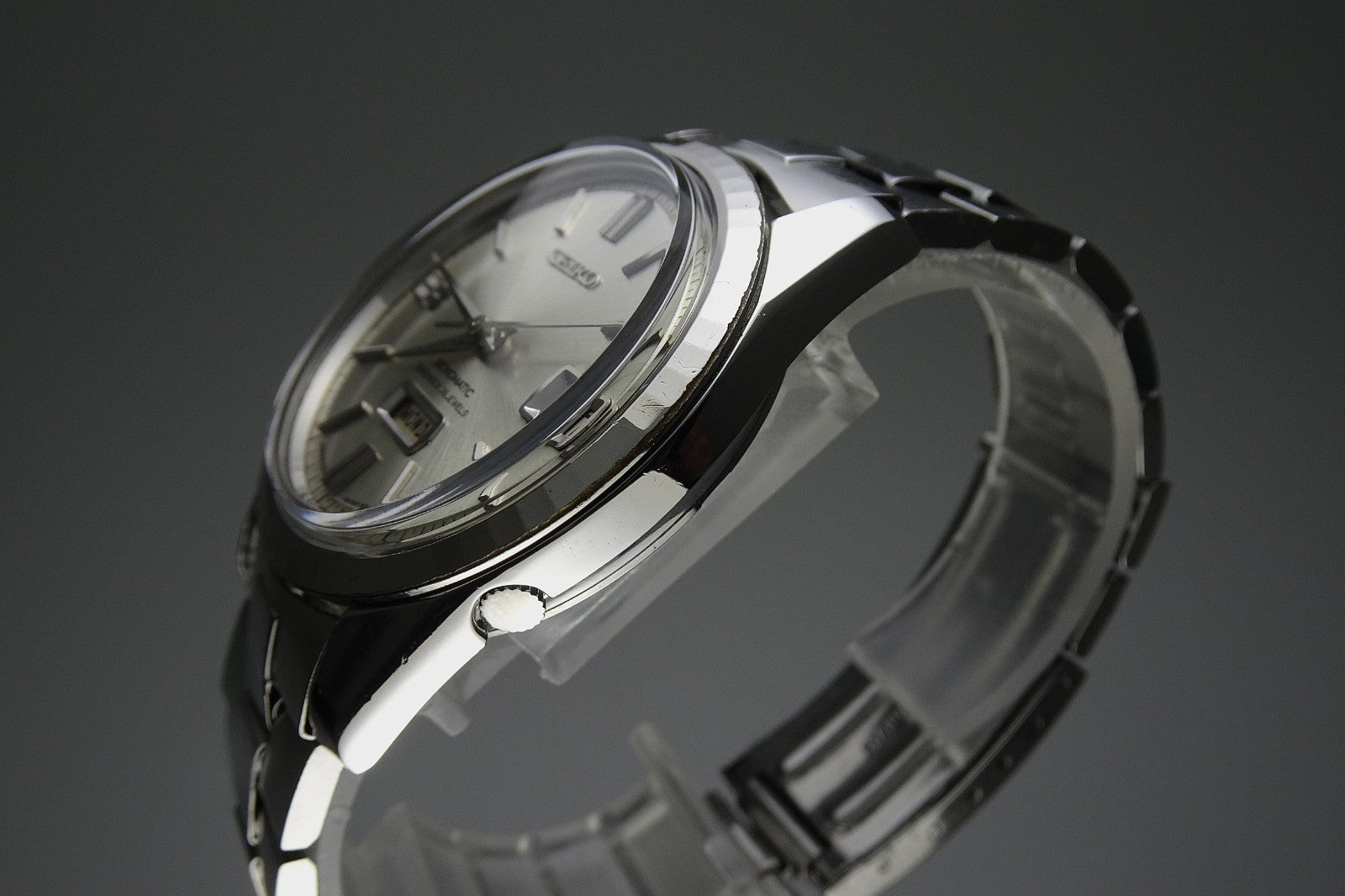Serviced Vintage 1966 JAPAN SEIKO SEIKOMATIC WEEKDATER 6206-8100 26J Automatic.