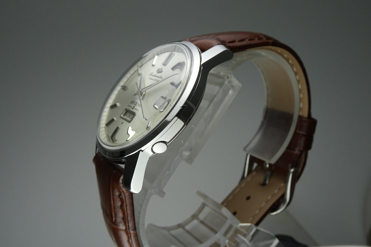 Vintage 1963 JAPAN SEIKO MATIC WEEKDATER J13080 33Jewels Automatic.
