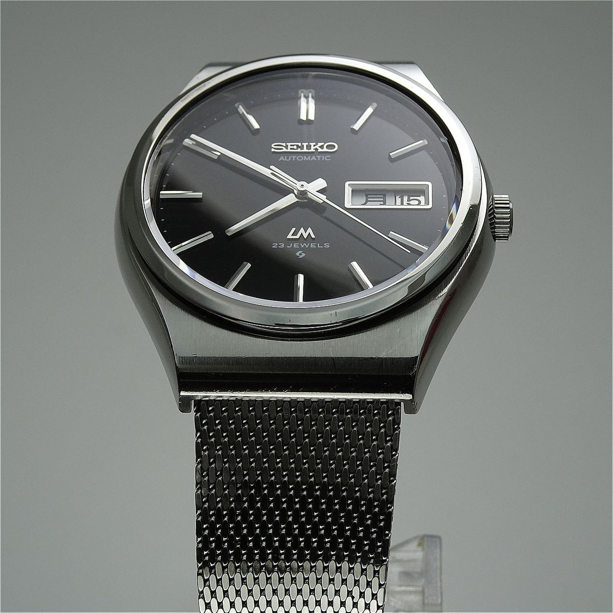 Vintage 1975 JAPAN LORD MATIC WEEKDATER 5606-8090 23Jewels Automatic.