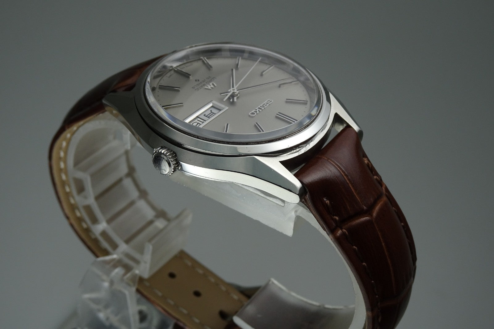 Vintage 1971 JAPAN SEIKO LORD MATIC WEEKDATER 5606-7190 25Jewels Automatic.