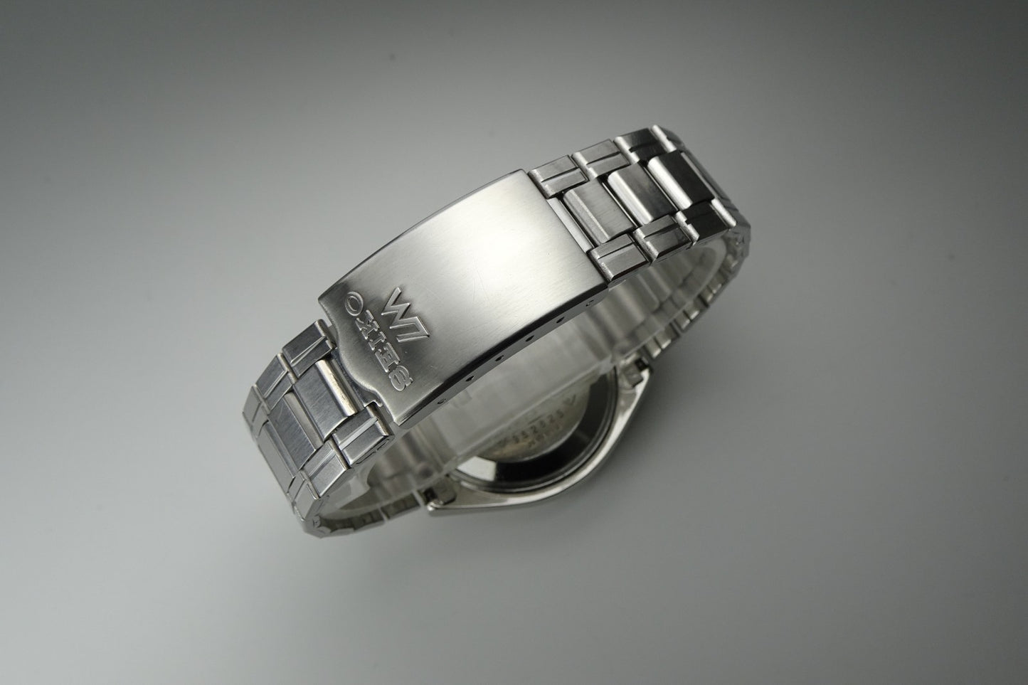 Serviced Vintage 1969 JAPAN SEIKO LORD MATIC WEEKDATER 5606-7010 25J Automatic.
