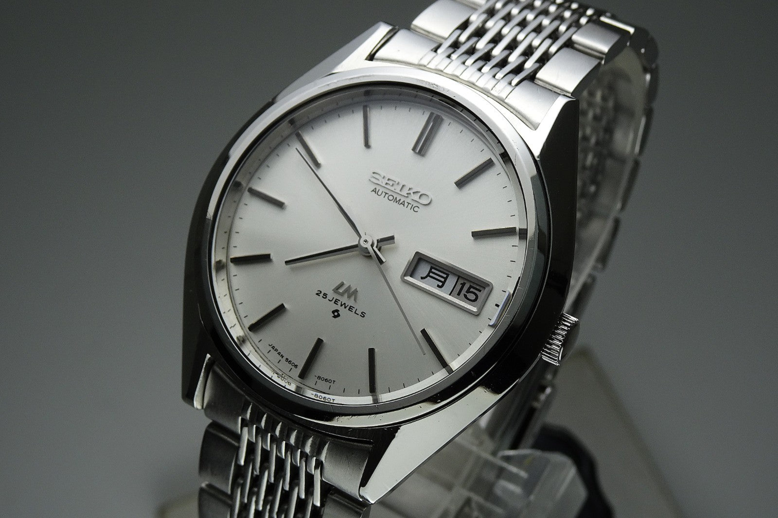 Vintage 1974 JAPAN SEIKO LORD MATIC WEEKDATER 5606-8031 25Jewels Automatic.