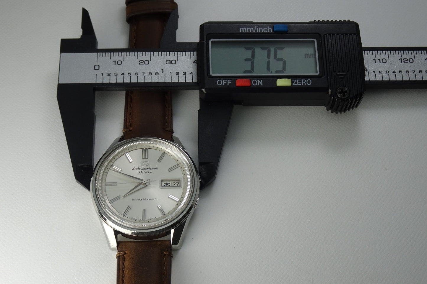 Vintage 1966 JAPAN SEIKO SPORTSMATIC5 DX 7619-7010 25Jewels Automatic.