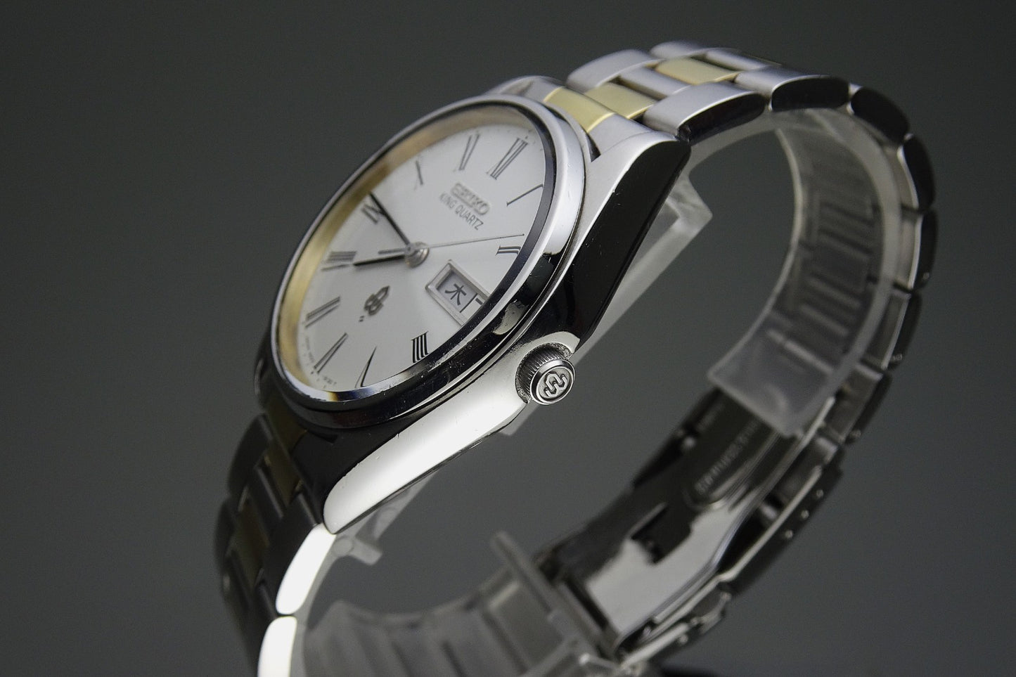 Vintage 1977 JAPAN SEIKO KING QUARTZ 4823-8110 7Jewels Quartz.