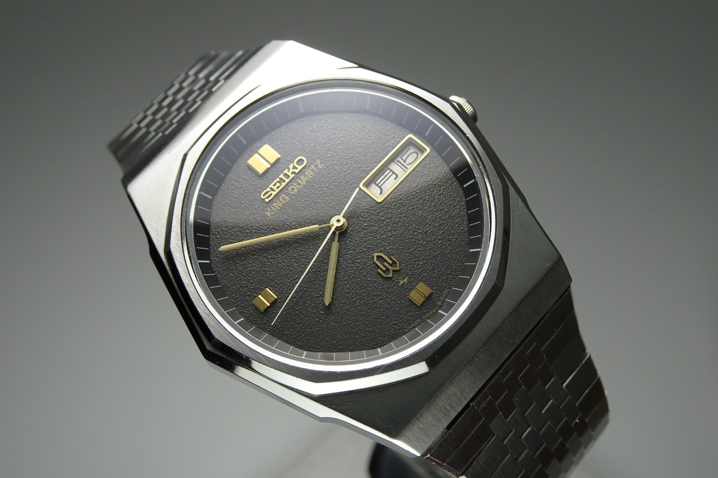 Vintage 1978 JAPAN SEIKO KING QUARTZ 5856-8080 8Jewels Quartz.