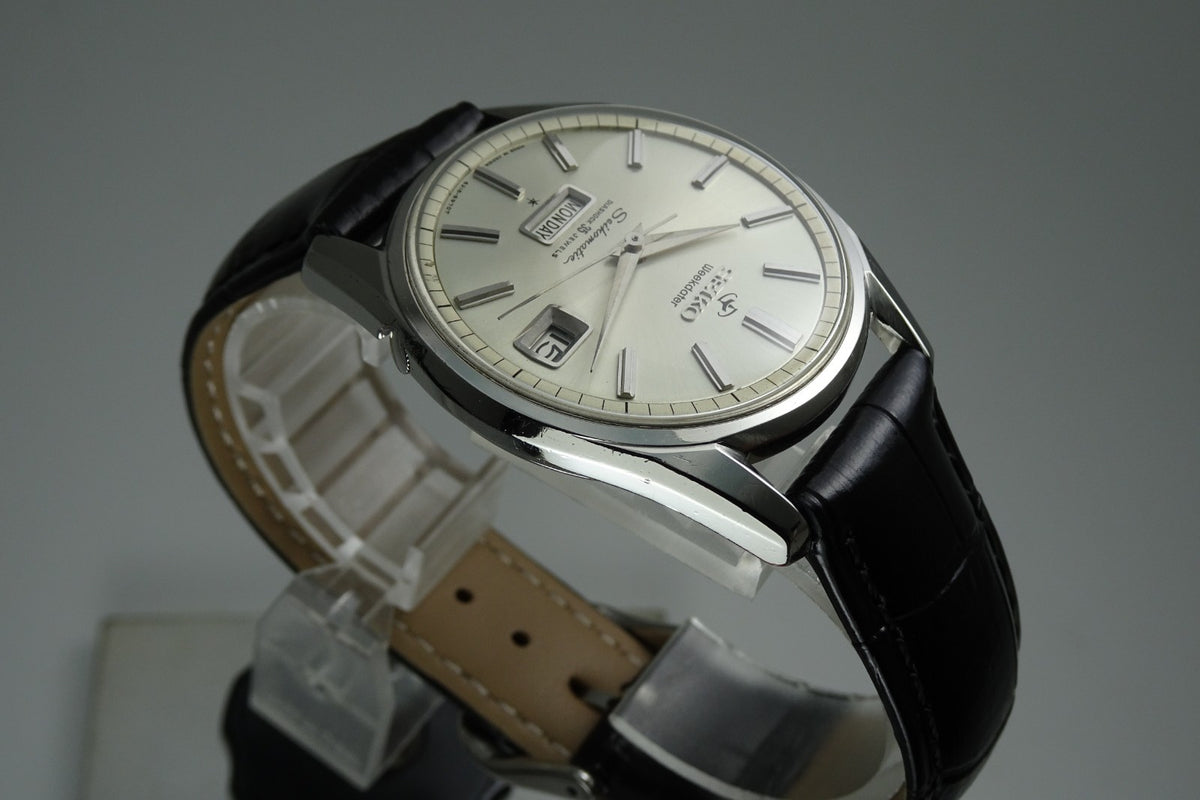 Vintage 1964 JAPAN SEIKO SEIKOMATIC WEEKDATER 6218-8970 35Jewels Automatic.