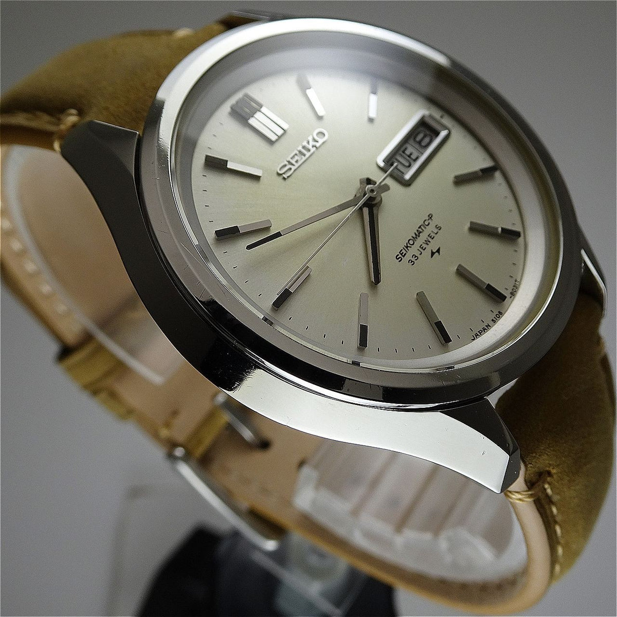 Vintage 1969 JAPAN SEIKO SEIKOMATIC-P WEEKDATER 5106-8020 33Jewels Automatic.