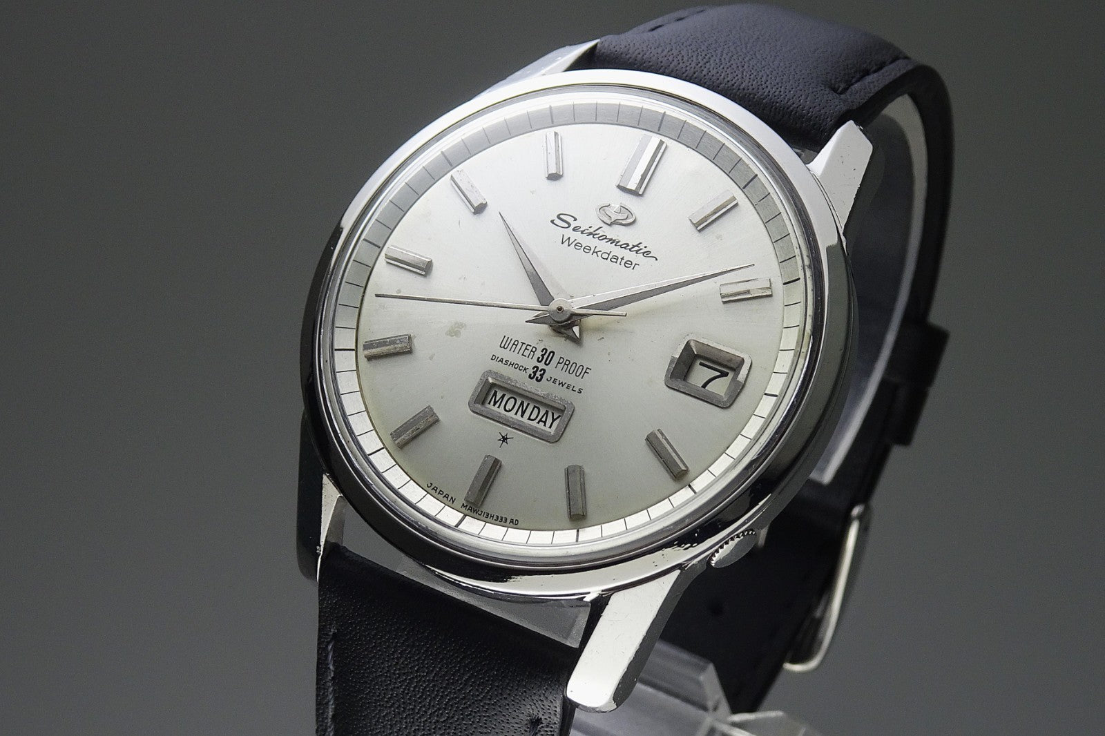 Vintage 1964 JAPAN SEIKO MATIC WEEKDATER J13080 33Jewels Automatic.