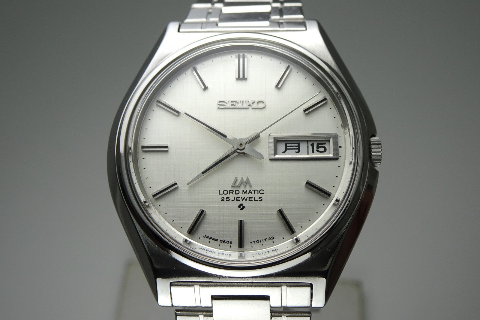 Serviced Vintage 1969 JAPAN SEIKO LORD MATIC WEEKDATER 5606-7010 25J Automatic.