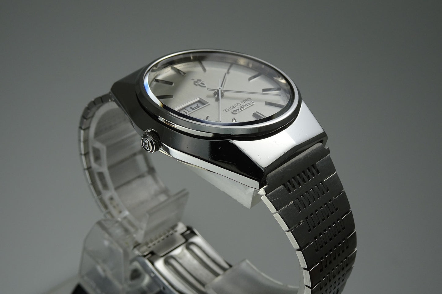Vintage 1976 JAPAN SEIKO KING QUARTZ 4823-8010 7Jewels Quartz.