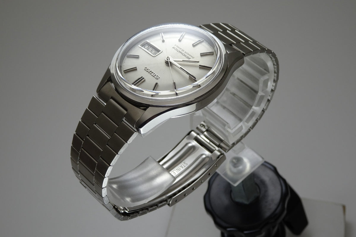 Vintage 1966 JAPAN SEIKO SEIKOMATIC-R WEEKDATER 8306-8001 30Jewels Automatic.