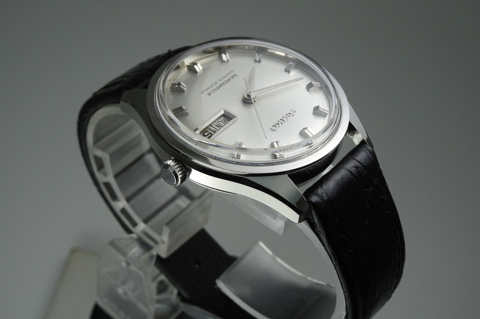 Vintage 1966 JAPAN SEIKO SEIKOMATIC-R WEEKDATER 8306-8001 30Jewels Automatic.