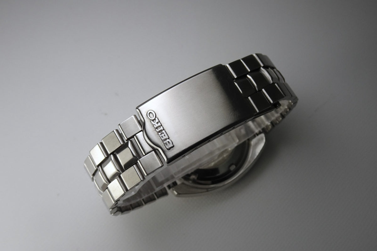 Serviced Vintage 1969 JAPAN SEIKO 51 SEIKOMATIC-P 5106-7030 33J Automatic.