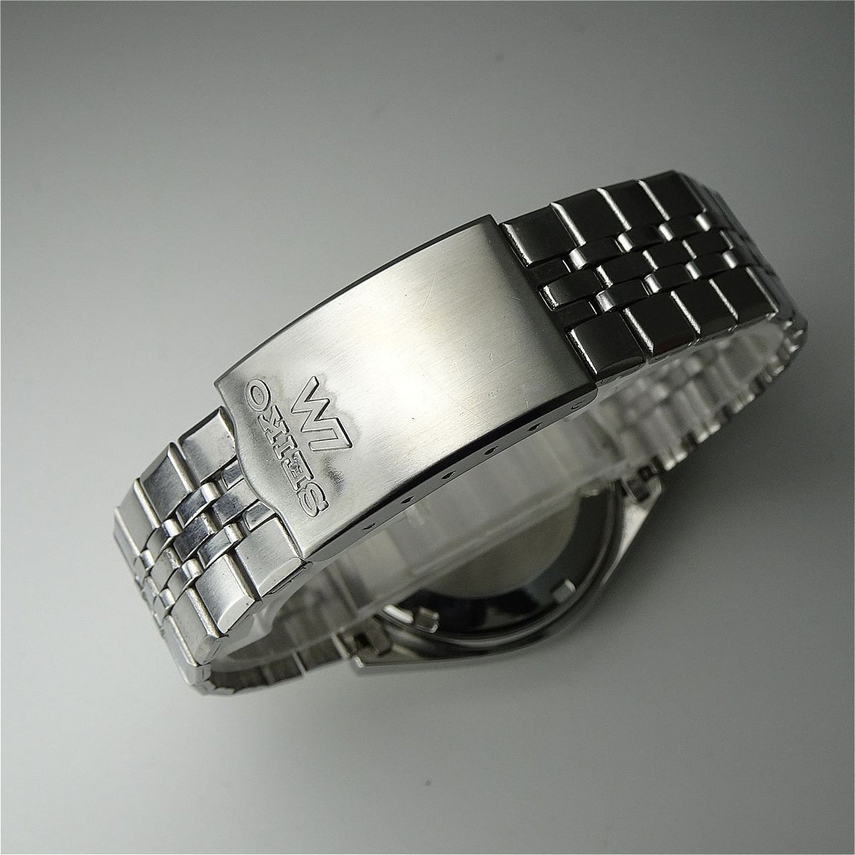 Serviced Vintage 1974 JAPAN SEIKO LORD MATIC WEEKDATER 5606-8030 25J Automatic.