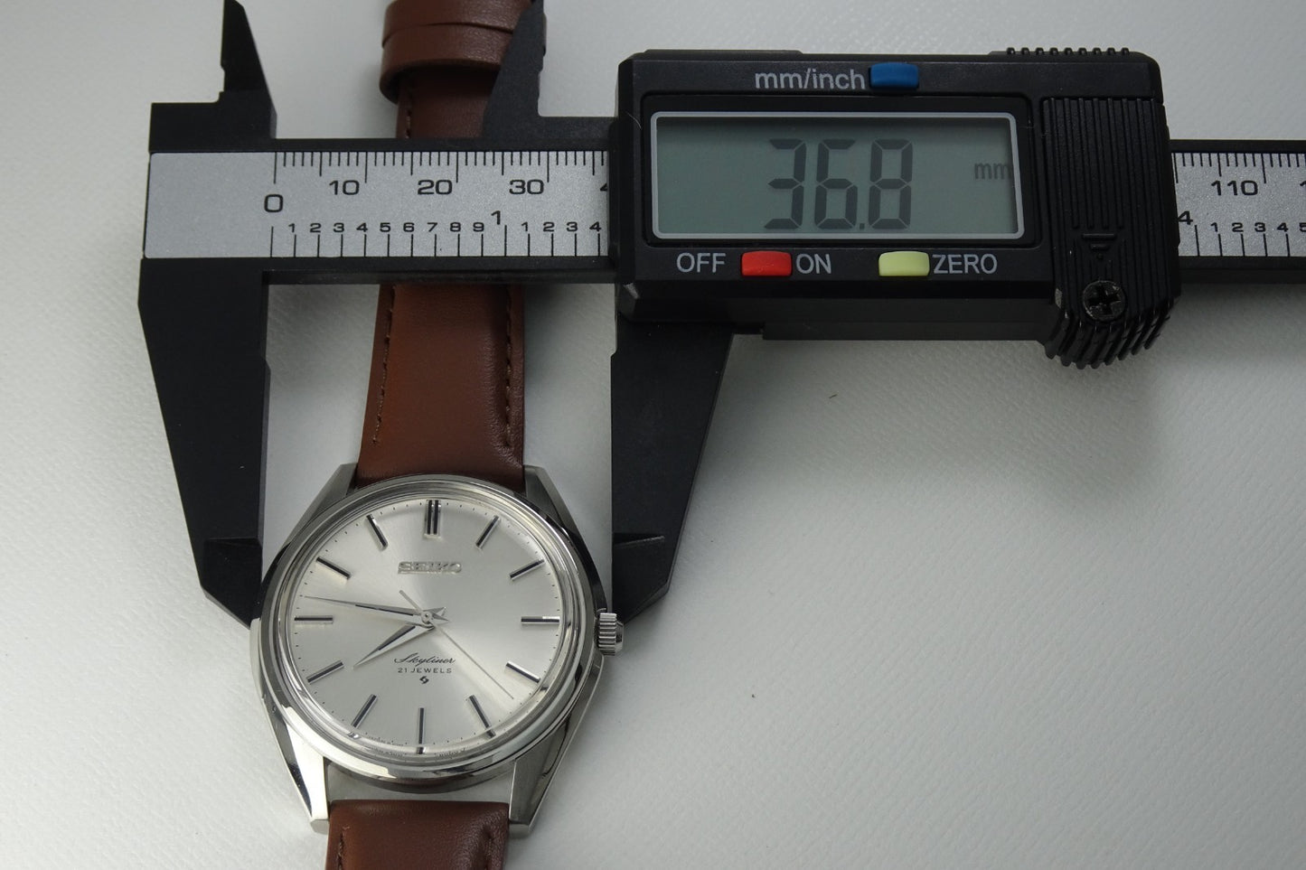 Serviced  Vintage 1971 JAPAN SEIKO SKYLINER 6100-8000 21Jewels Hand-winding.