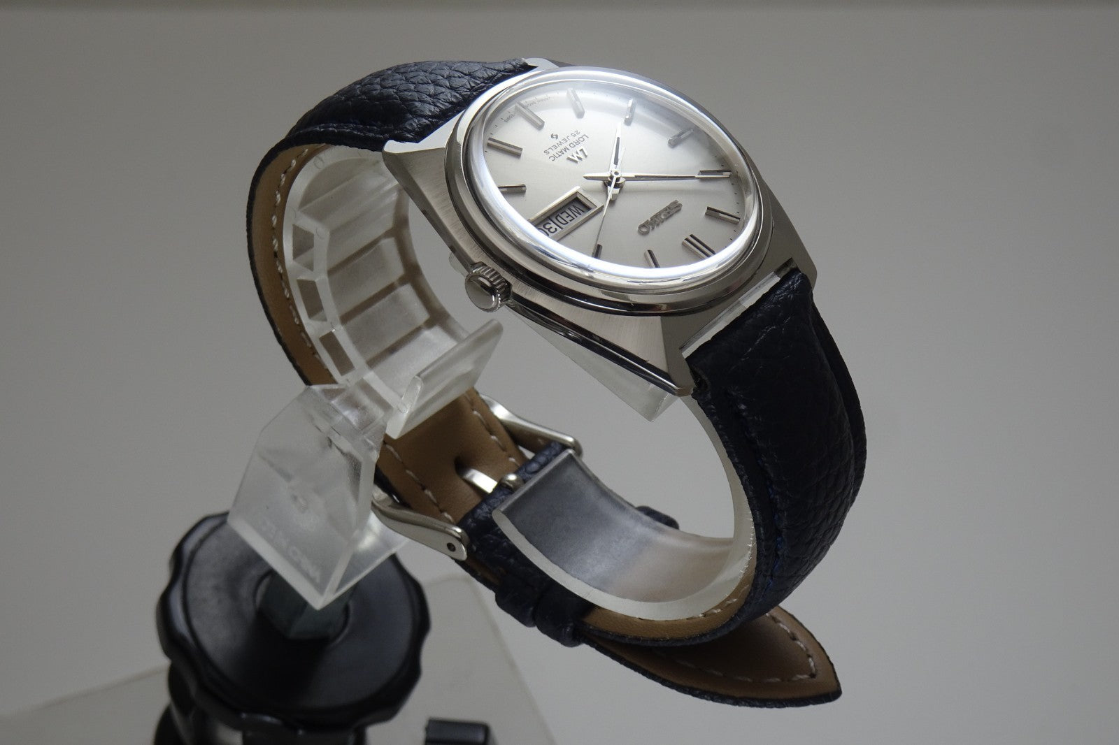 Serviced Vintage 1970 JAPAN SEIKO LORD MATIC WEEKDATER 5606-7000 25J Automatic.