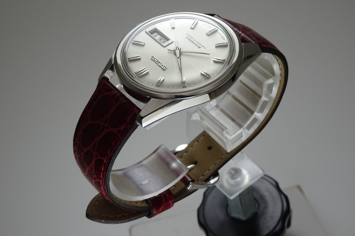 Vintage 1967 JAPAN SEIKO BUSINESS-A WEEKDATER 8306(46)-8020 27Jewels Automatic.